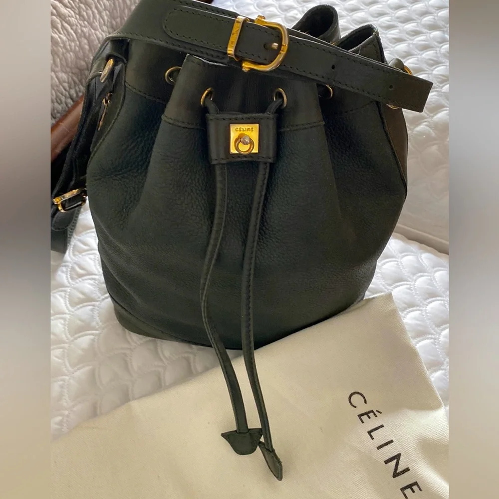 RARE~ Céline ~ Loden Tumbled Calfskin Bucket Bag with Scarlet Calfskin Interior - Picture 1 of 16